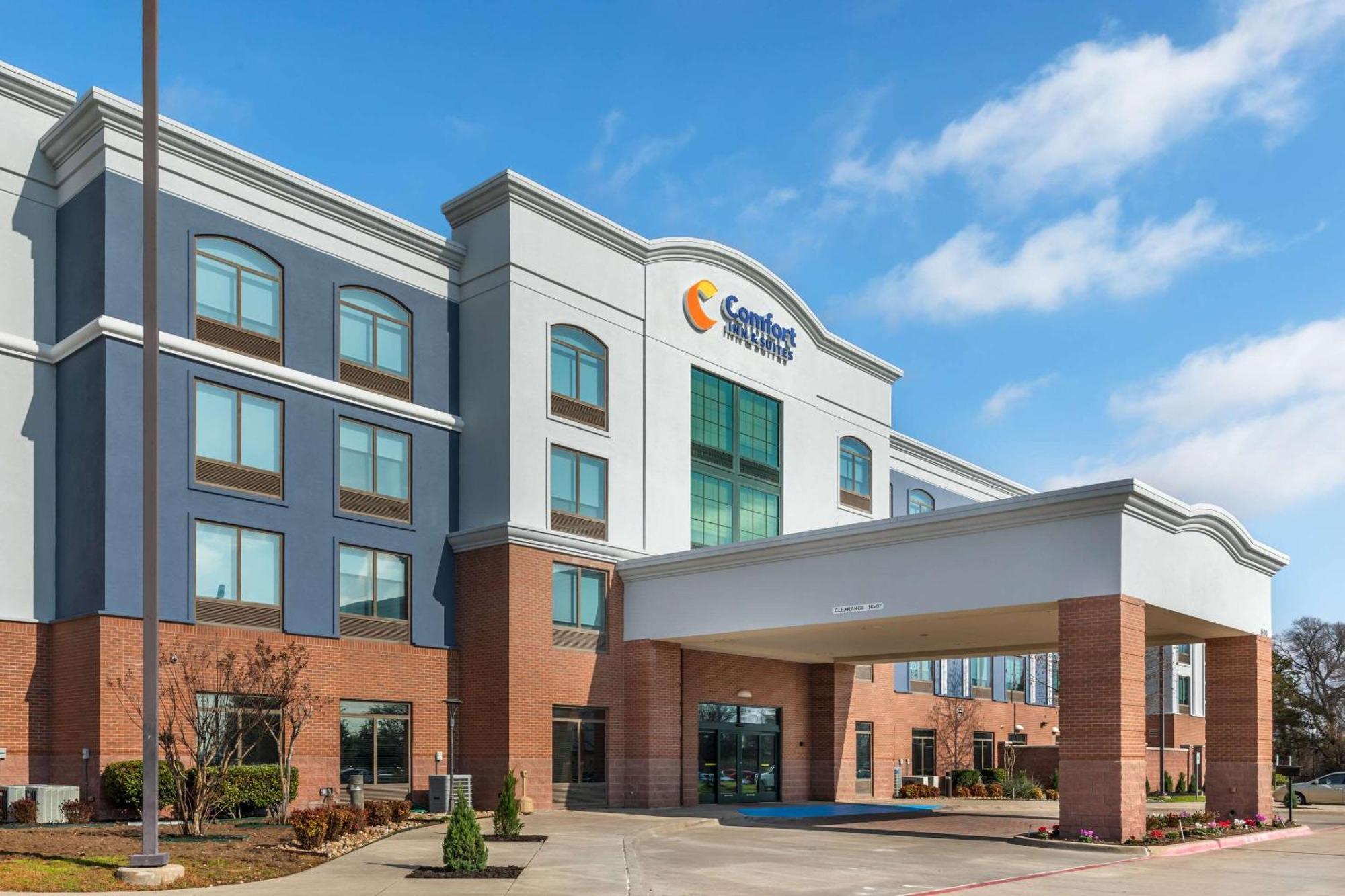 Hotel Comfort & East - Mckinney 3*