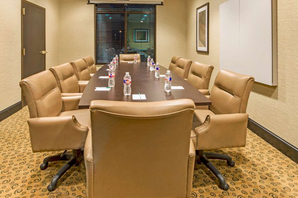 Comfort & East - Mckinney 3*