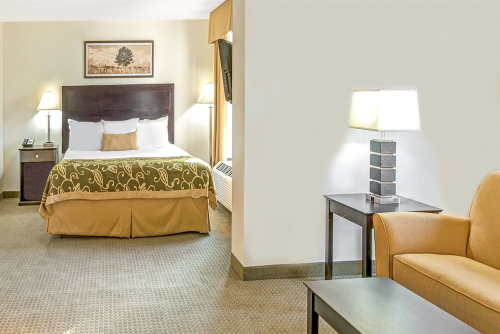 Comfort & East - Mckinney